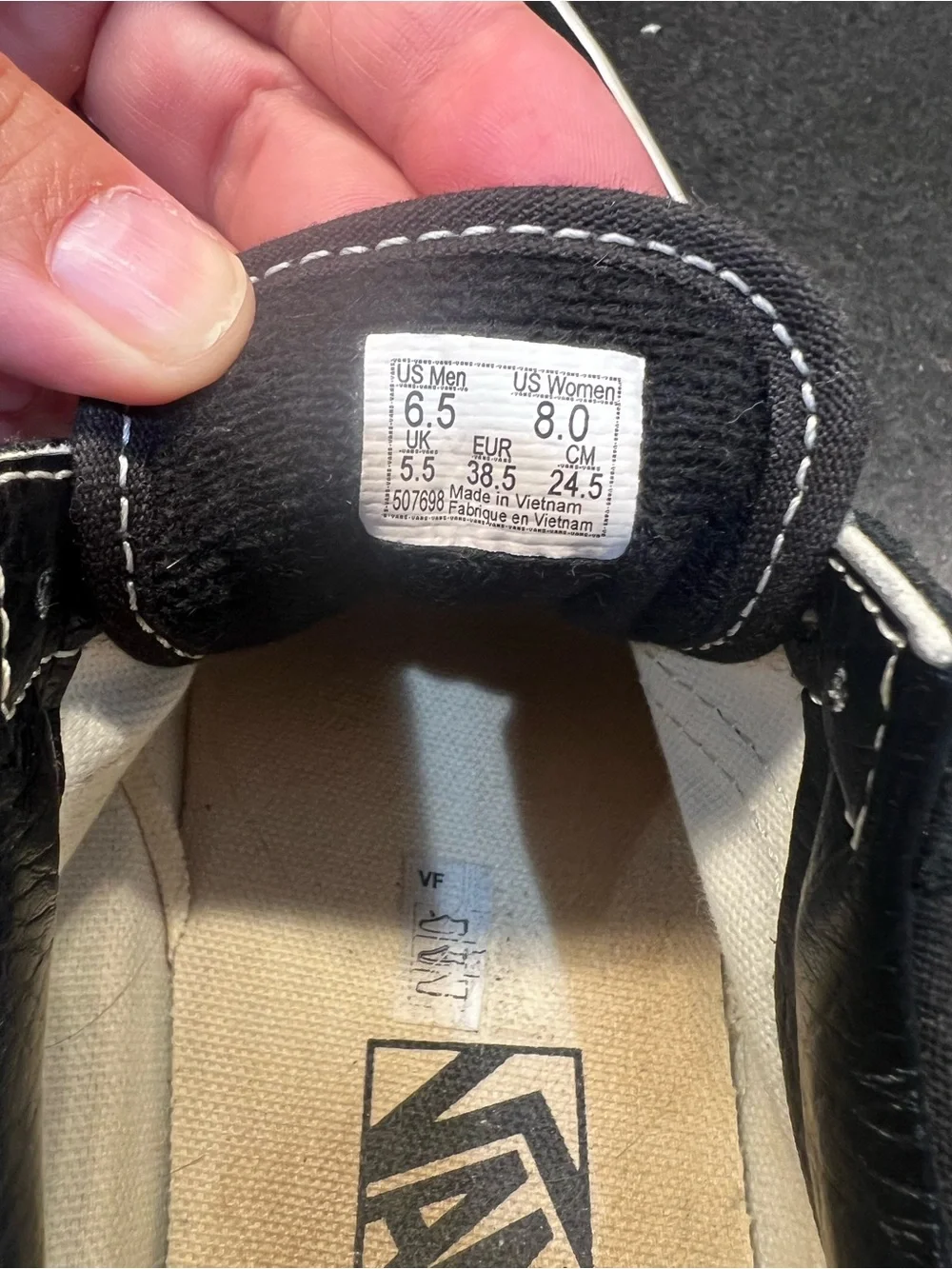 Vans men’s women’s